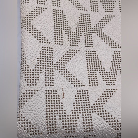 Michael Kors Logo Crossbody Gently Worn - Picture 5 of 14